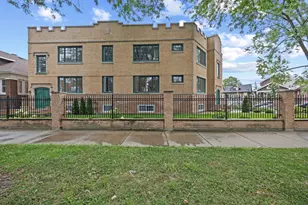3107 N Harding Ave, Chicago, IL 60618 - Photo 2