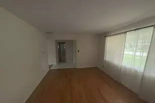 150 N Cady Dr, Palatine, IL 60074 - Photo 4