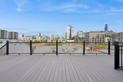 401 N Aberdeen Street #4N, Chicago, IL 60642 - Photo 38