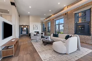 401 N Aberdeen St, Chicago, IL 60642 - Photo 8