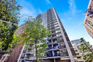 2740 N Pine Grove Ave, Chicago, IL 60614 - Photo 1