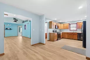 10116 Lund Ave, Algonquin, IL 60102 - Photo 8