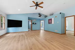 10116 Lund Ave, Algonquin, IL 60102 - Photo 4