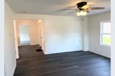 108 Deleon Street, Ottawa, IL 61350 - Photo 4