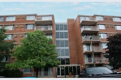 2211 S Stewart Avenue #1A, Lombard, IL 60148 - Photo 1