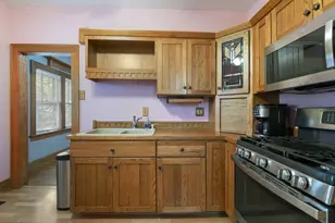 1611 Yonge St, Rockford, IL 61103 - Photo 10