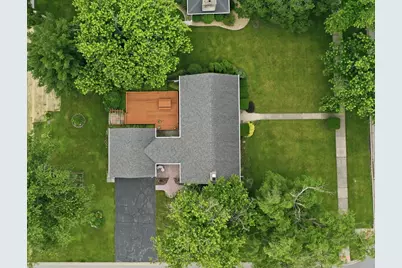 328 Milburn Avenue, Crete, IL 60417 - Photo 4