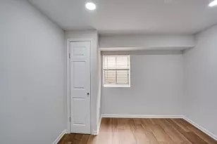 1633 Hilton Head Dr, Naperville, IL 60563 - Photo 24