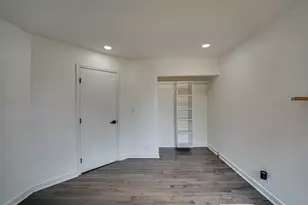 1633 Hilton Head Dr, Naperville, IL 60563 - Photo 12