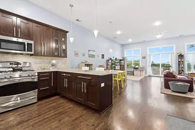 832 W 36th Street #4, Chicago, IL 60609 - Photo 2