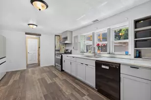 300 Adams St, Ottawa, IL 61350 - Photo 14