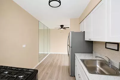 1500 Robin Circle #418, Hoffman Estates, IL 60194 - Photo 4
