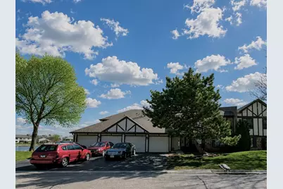 1956 N Hidden Creek Circle #3, Palatine, IL 60074 - Photo 1