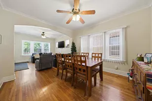 2240 Highland Ave, Berwyn, IL 60402 - Photo 4