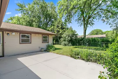 616 Clover Lane, Schaumburg, IL 60193 - Photo 28