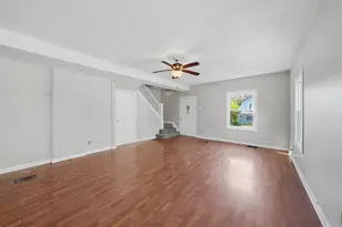 427 W Marion St, Joliet, IL 60436 - Photo 6