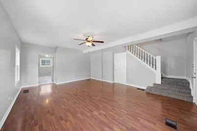 427 W Marion Street, Joliet, IL 60436 - Photo 4