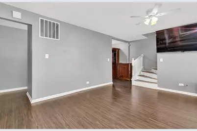 15415 Dorchester Avenue, Dolton, IL 60419 - Photo 2