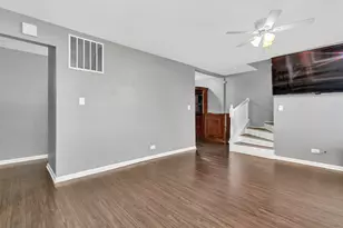 15415 Dorchester Ave, Dolton, IL 60419 - Photo 2