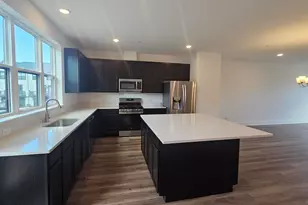 6429 Main St, Morton Grove, IL 60053 - Photo 24