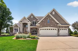 5728 Waters Edge Ct, Yorkville, IL 60560 - Photo 6