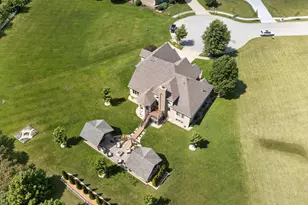 5728 Waters Edge Ct, Yorkville, IL 60560 - Photo 122