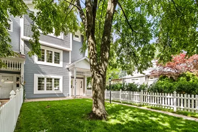1815 Crain Street, Evanston, IL 60202 - Photo 2