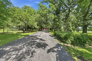 19631 NW Frontage Rd, Shorewood, IL 60404 - Photo 2