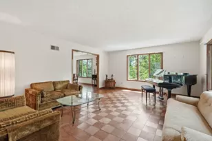19631 NW Frontage Rd, Shorewood, IL 60404 - Photo 16