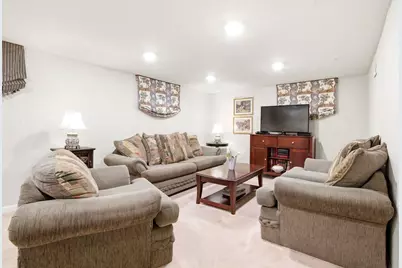 1193 Algonquin Drive, Elgin, IL 60120 - Photo 8