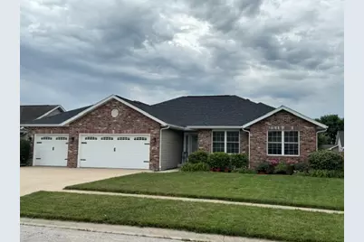 318 Piazza Lane, Chatham, IL 62629 - Photo 1