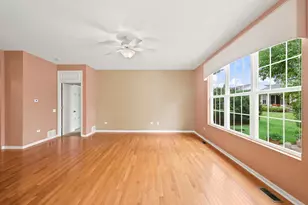 11923 Harrison Rd, Huntley, IL 60142 - Photo 10