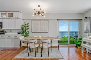 4250 N Marine Dr, Chicago, IL 60613 - Photo 10