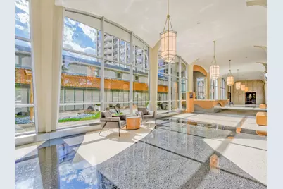 4250 N Marine Drive #2129, Chicago, IL 60613 - Photo 4