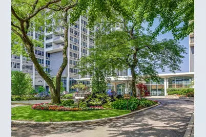 4250 N Marine Drive #2129, Chicago, IL 60613 - Photo 2
