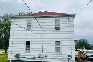1020 E Court St, Kankakee, IL 60901 - Photo 2
