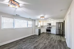 16039 Marion Dr, South Holland, IL 60473 - Photo 10