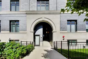 5748 N Hermitage Ave, Chicago, IL 60660 - Photo 2