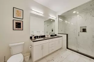 5748 N Hermitage Ave, Chicago, IL 60660 - Photo 22