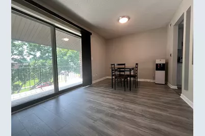 468 Valley Drive #301, Naperville, IL 60563 - Photo 6