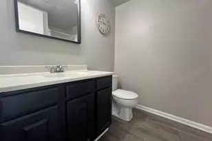 468 Valley Dr, Naperville, IL 60563 - Photo 12