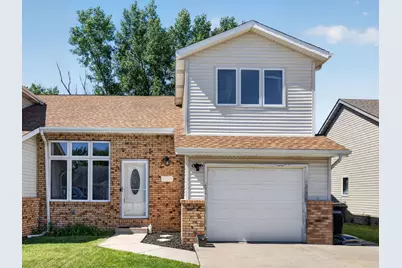 574 W Oak Street, Coal City, IL 60416 - Photo 1