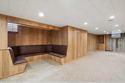 6755 N Washtenaw Avenue, Chicago, IL 60645 - Photo 38