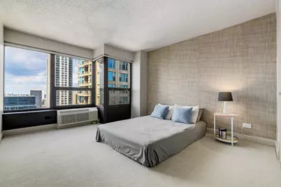 30 E Huron Street #3105, Chicago, IL 60611 - Photo 10