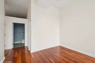 8 W Monroe St, Chicago, IL 60603 - Photo 10