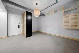 604 W Addison St, Chicago, IL 60613 - Photo 6