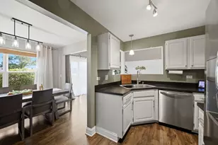 11139 Ravengate Ct, Orland Park, IL 60467 - Photo 16