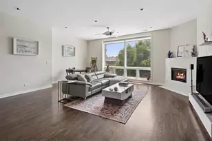 2136 W North Ave, Chicago, IL 60647 - Photo 2