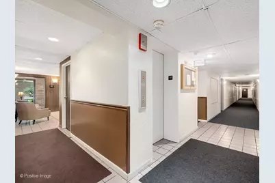 500 Redondo Road #109, Downers Grove, IL 60516 - Photo 6