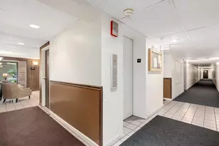 500 Redondo Rd, Downers Grove, IL 60516 - Photo 6